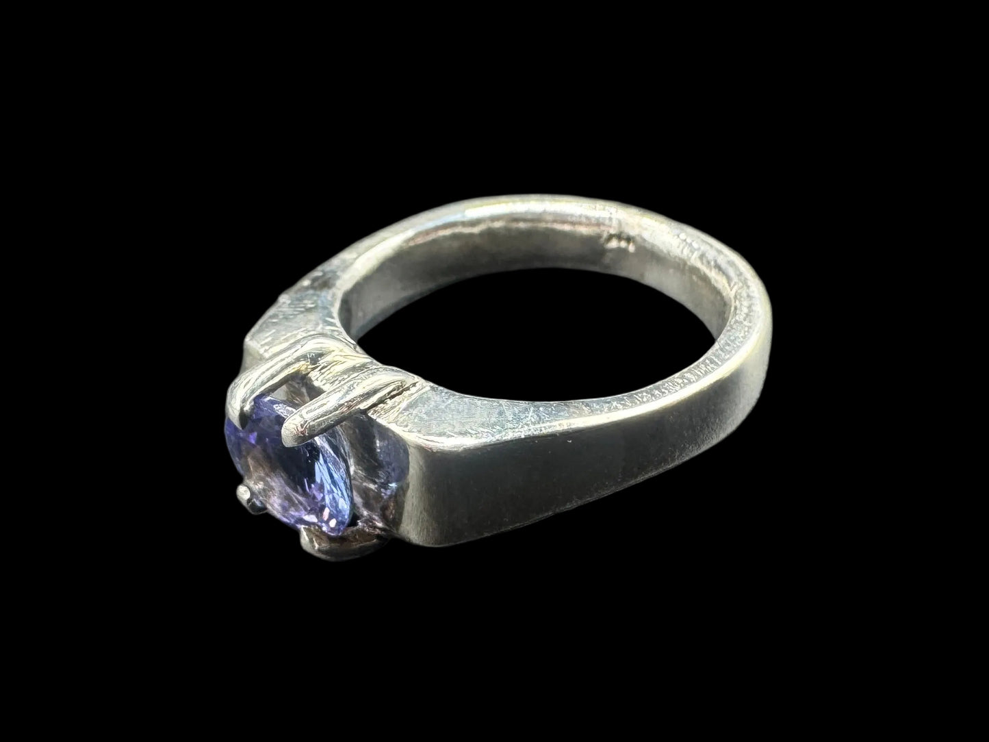 Handmade Tanzanite 925 Silver Euro-shank Size 4.5
