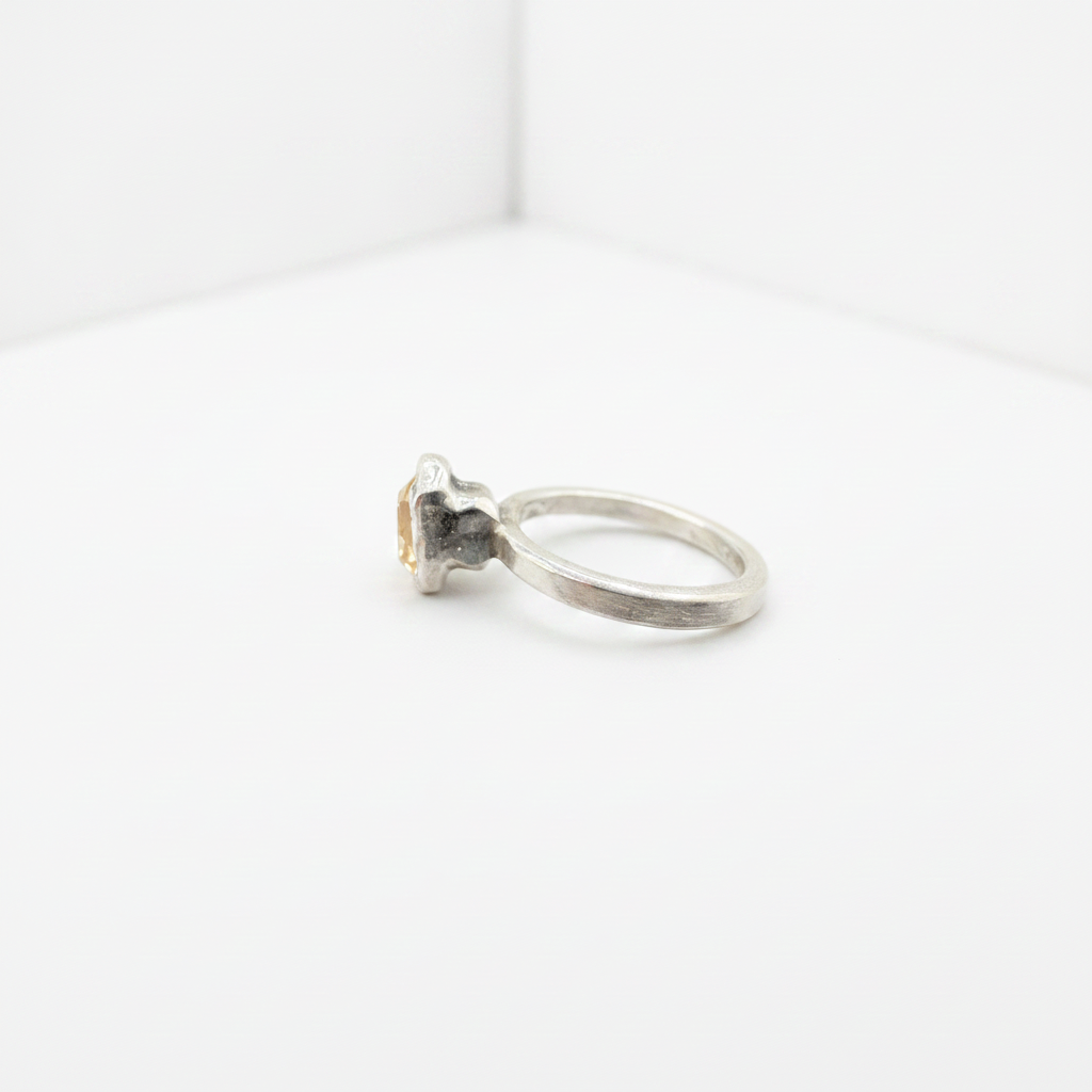 Sunstone Size 6 Ring in 950 Silver | Handmade Artisan Silver Ring | Orfinart