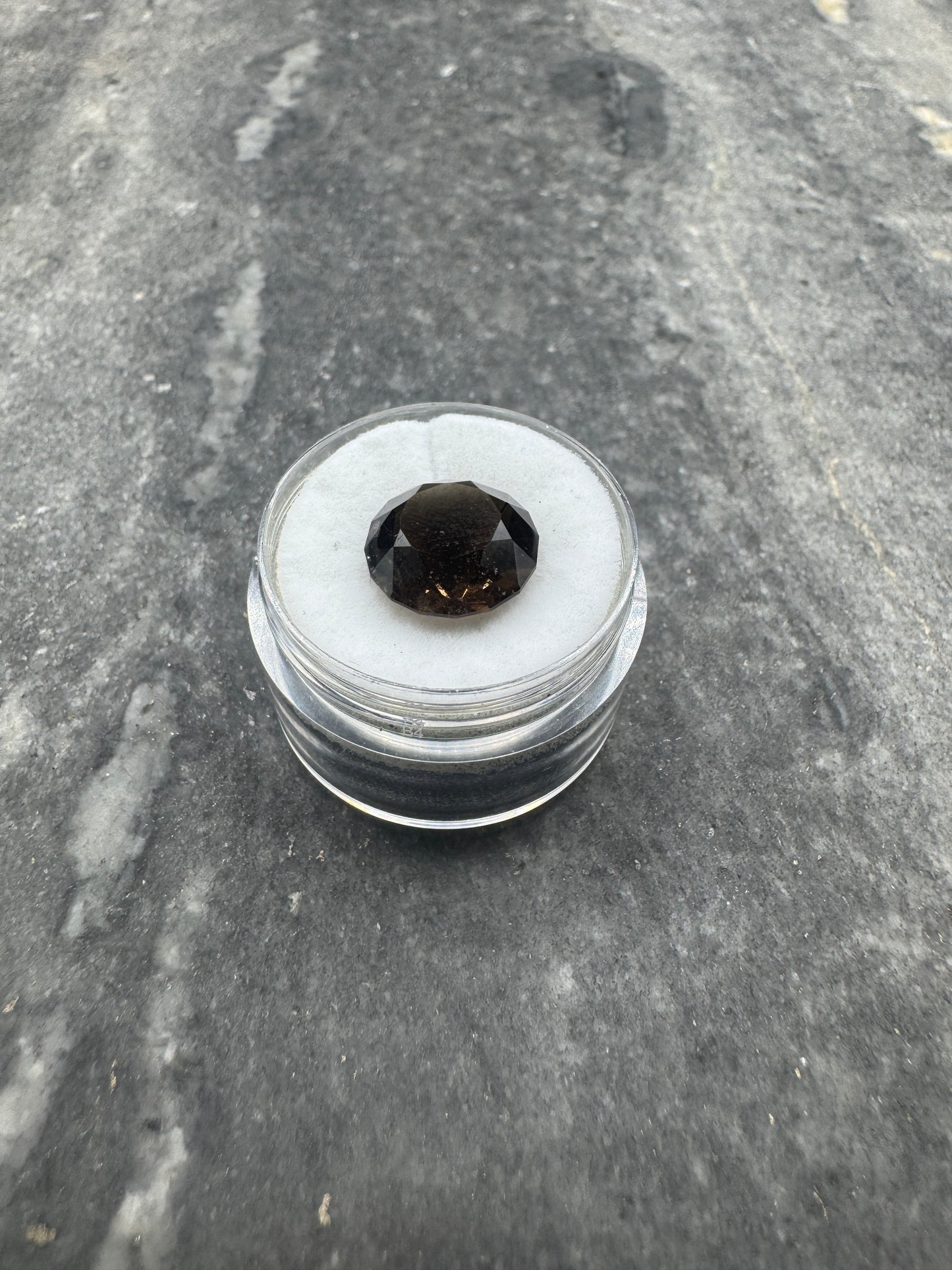 Smoky Quartz Round Brilliant cut- Hallelujah Junction - 6.35 carats