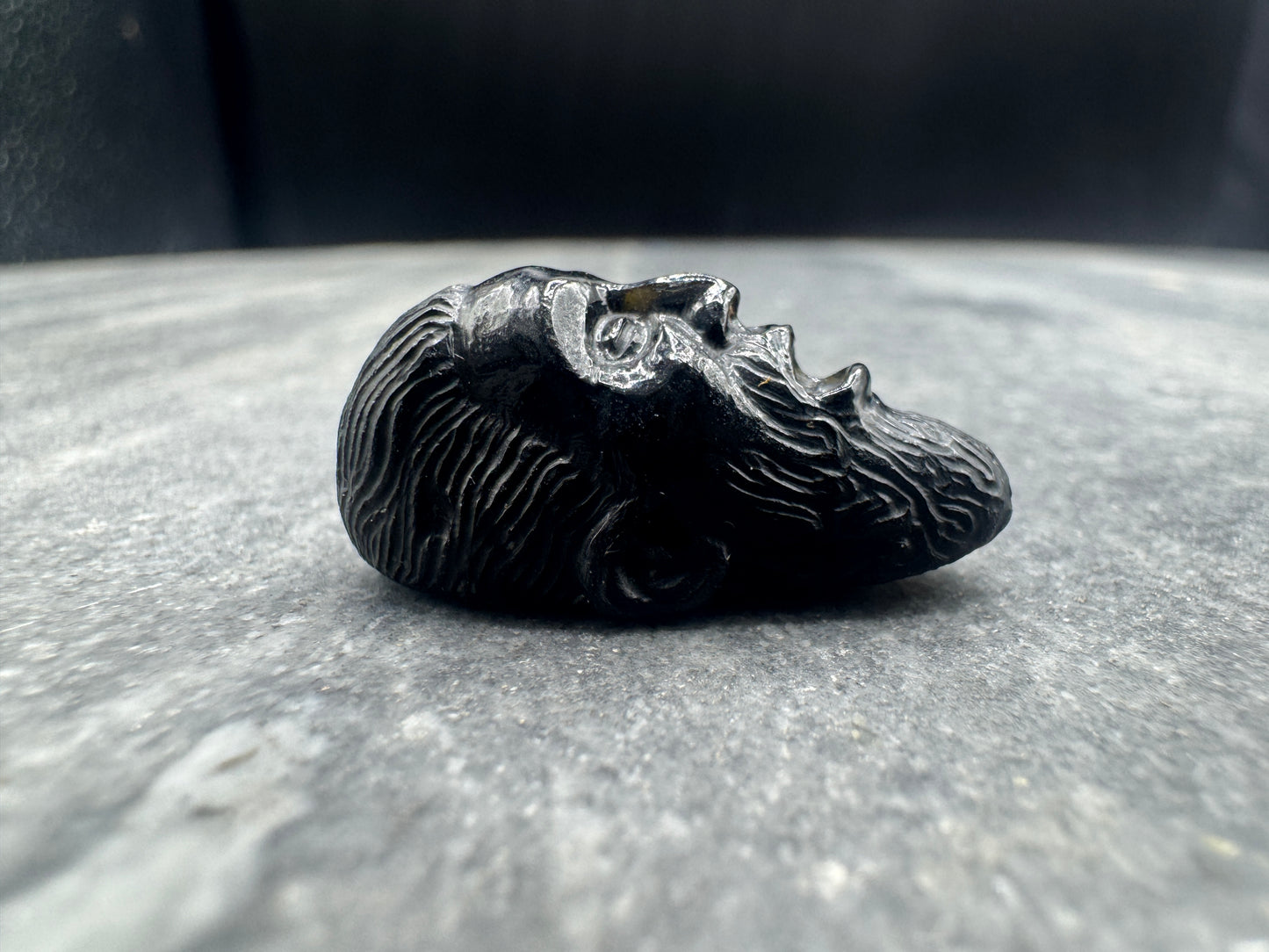 Natural Rizalite 25.59 carats Speaking King (Tektite)