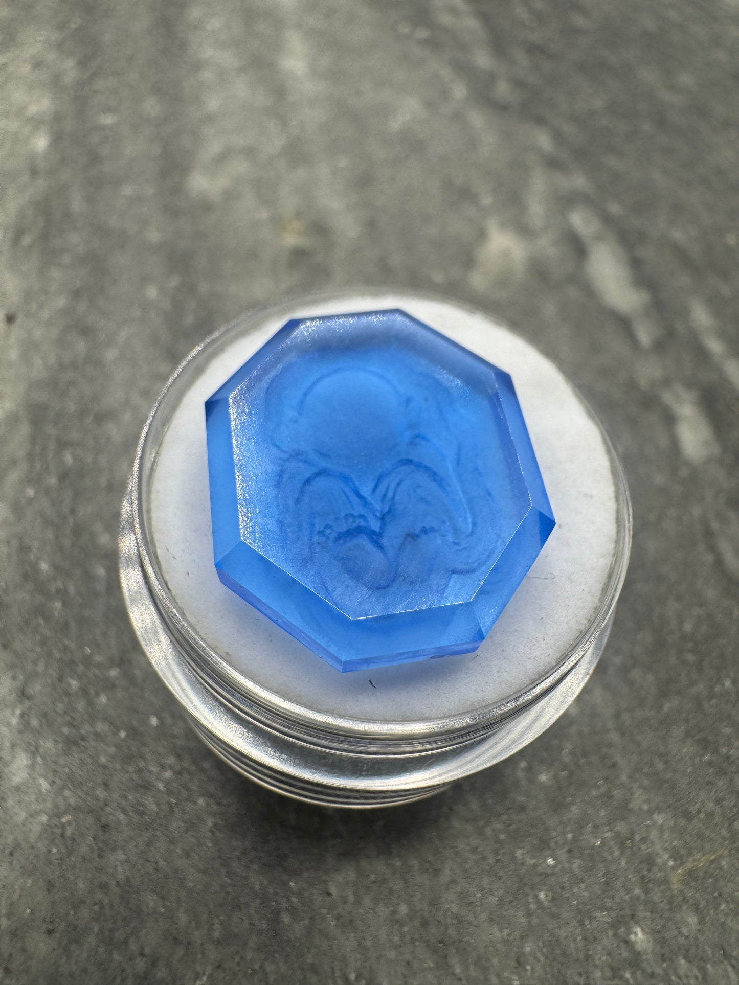 Synthetic Sapphire 19.28 Da Vinci's Baby Sketch