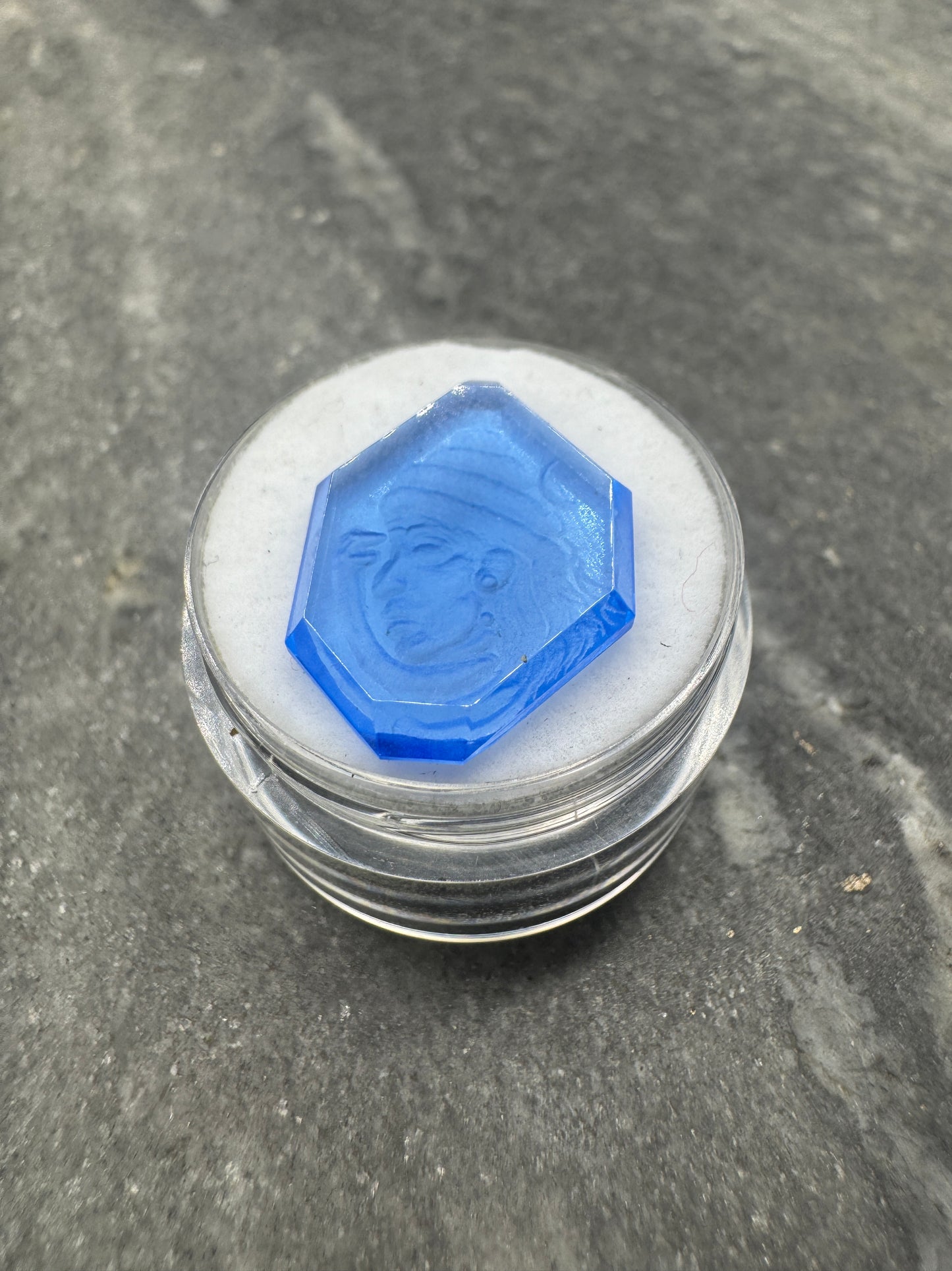 Synthetic Sapphire 11.56 carats Shiva