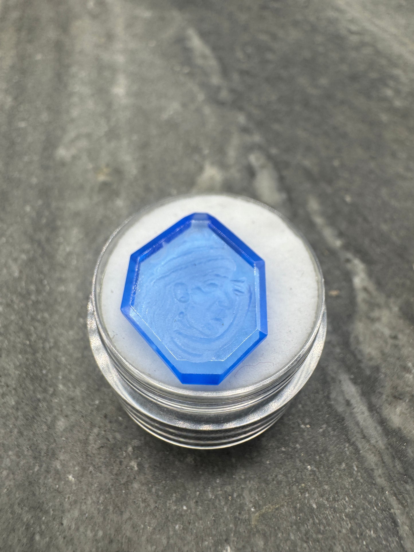 Synthetic Sapphire 11.56 carats Shiva