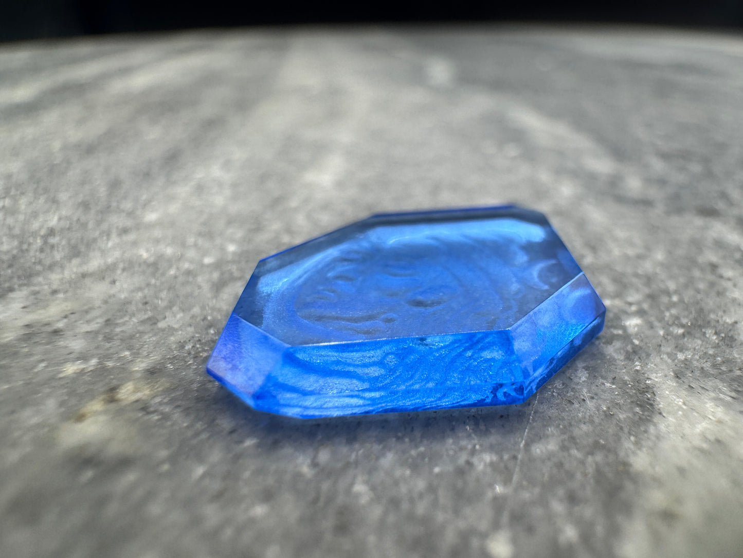 Synthetic Sapphire 11.56 carats Shiva